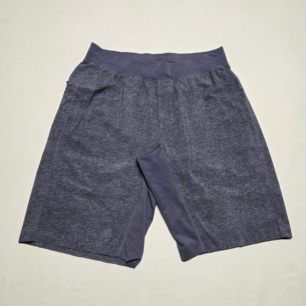 Lululemon Men Gray Heathered Athletic Shorts Size Large Activewear Gym Training